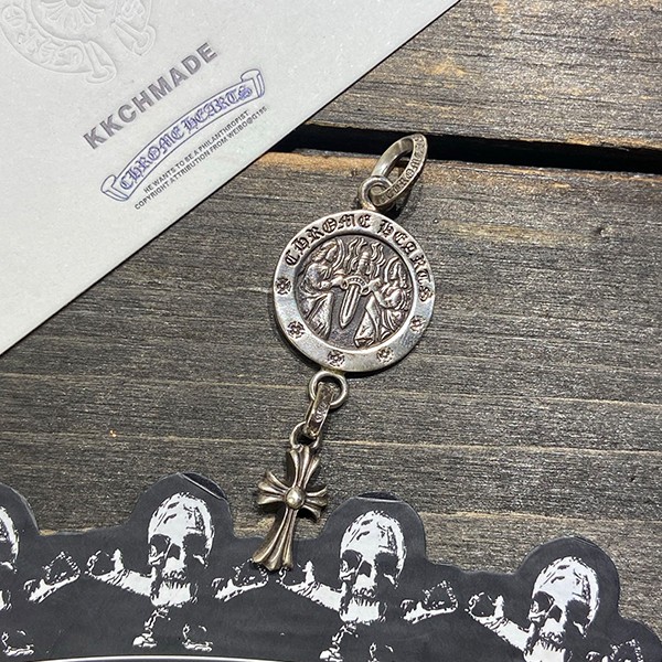 クロームハーツ ベイビーファットエンジェル