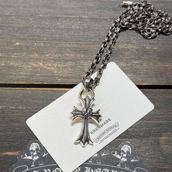 クロームハーツ ハートクロスペンダント + PPレターチェーン