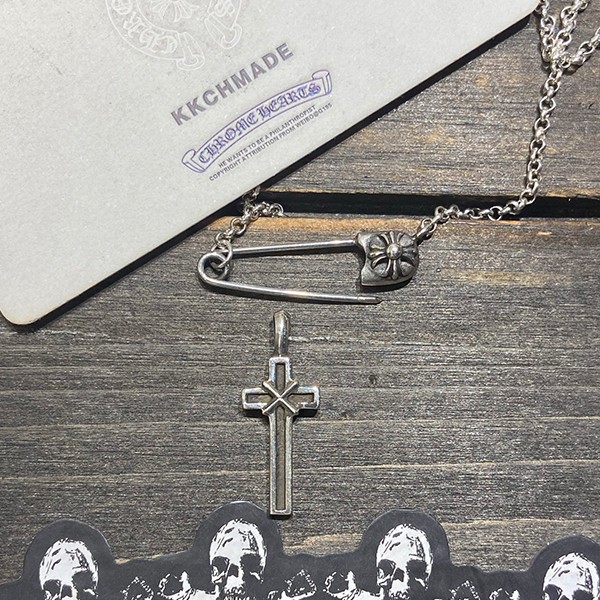 クロームハーツ ミニクロスペンダント
