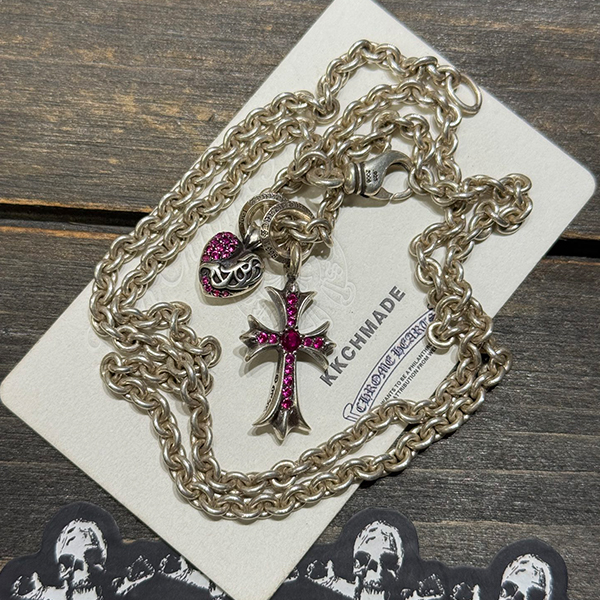 クロームハーツ レッドダイヤモンド付きスターリングシルバー