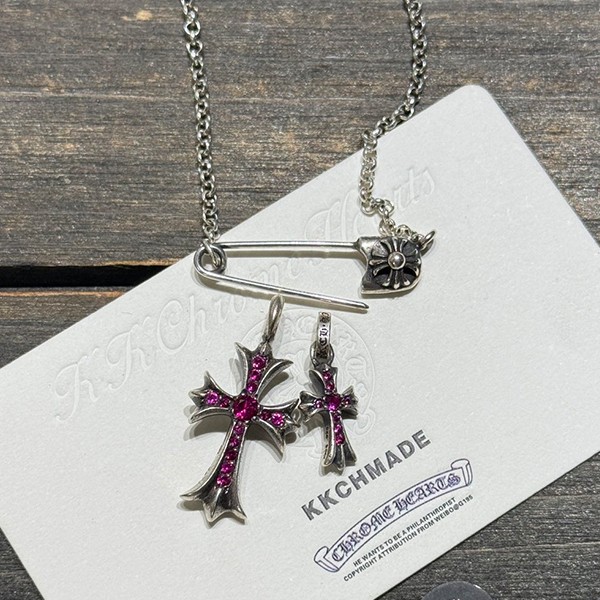 クロームハーツ 925シルバーレッドダイヤモンドダブルクロス