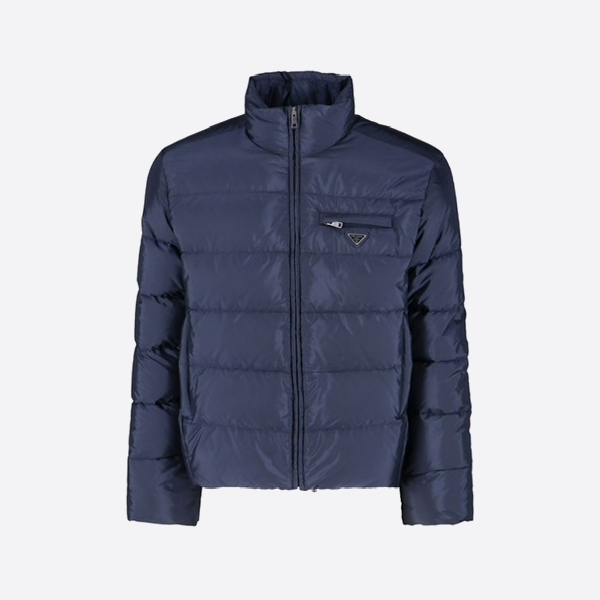プラダ リサイクルナイロン スタンドカラー ダウンジャケット ネイビーブルー