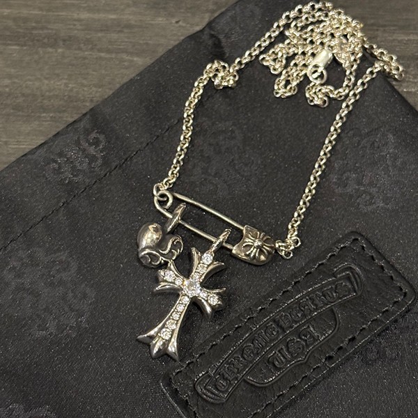 クロームハーツ ブローチネックレス+タイニークロス+ハートペンダント