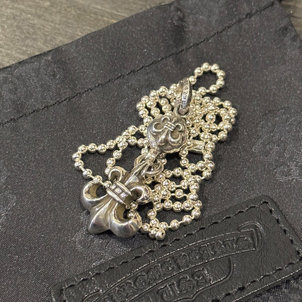 クロームハーツ スカウトフラワーボールネックレス