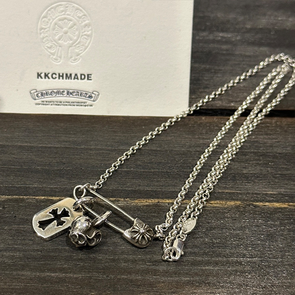 クロームハーツ ピンセットハートのつる+中空スクエアプレート