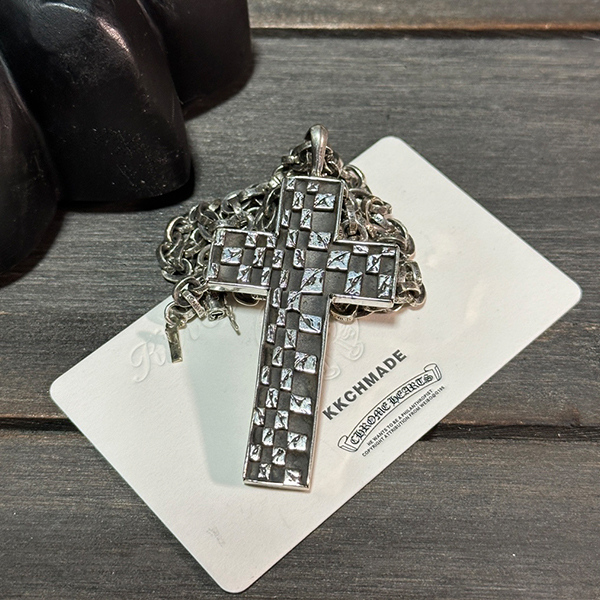 クロームハーツ MattyBoy サウザンドアイズクロス +pp レターチェーン