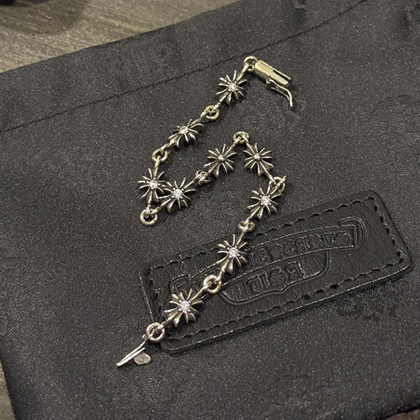 クロームハーツ スターリングシルバー タイニーEクロスブレスレット ダイヤモンドフルセット