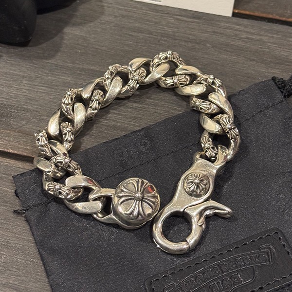クロームハーツ ハーフフラワークロス ロブスターバックル ブレスレット