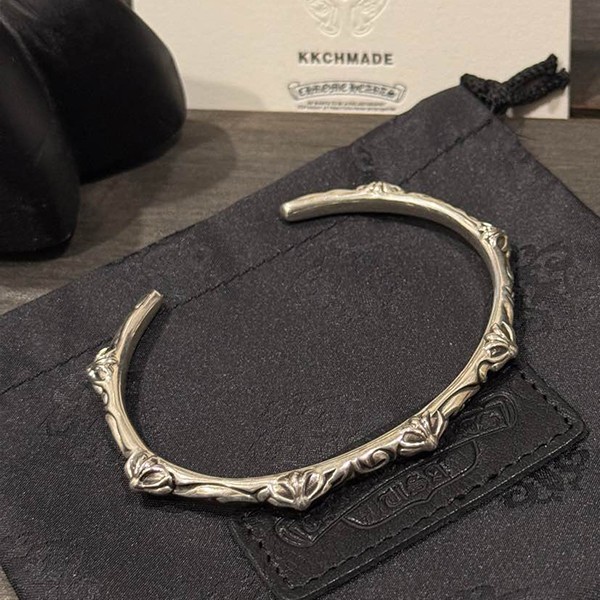 クロームハーツ STB ヴァイン クロス フラワー ブレスレット