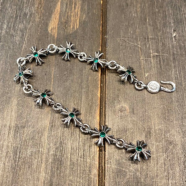 クロームハーツ グリーンダイヤモンドをちりばめた9セクションブレスレット