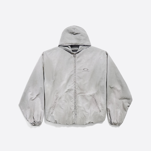 バレンシアガのワークジャケット