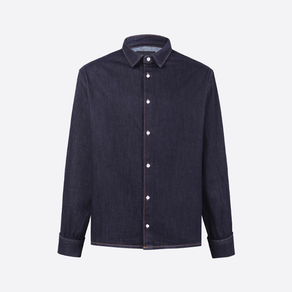 背中にネームプレートが付いたプラダのデニムジャケット、ブラック