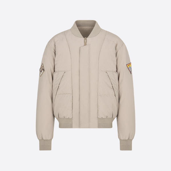 ディオールのキルティングショートコットンジャケット