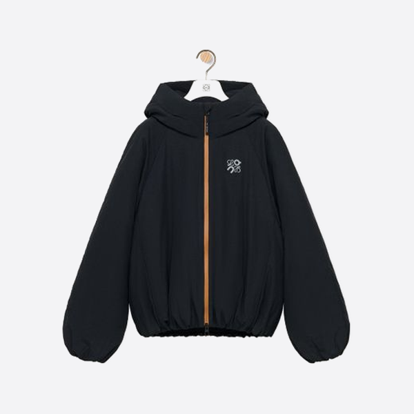 ロエベとのコラボレーション オレンジ ジップアップ フード付きダウンジャケット