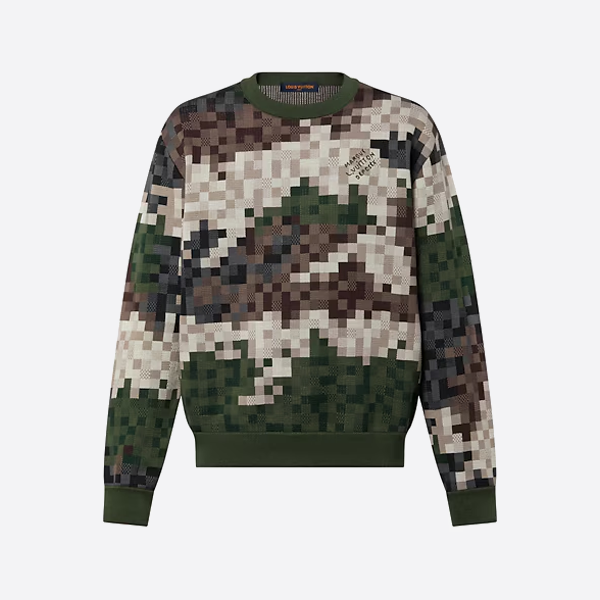 ルイ・ヴィトンのグリーンのクルーネックセーター（背中にスタッズモザイク）