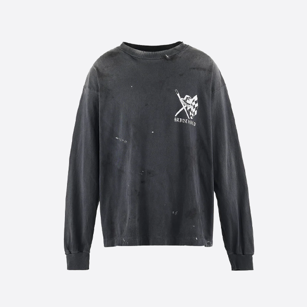 聖ミカエルの頭蓋骨のヘルメットプリントの長袖Tシャツ