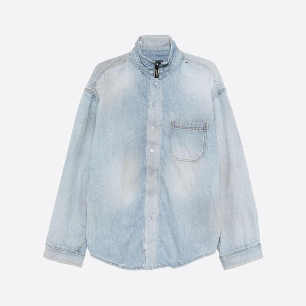 バレンシアガのデニムジャケット