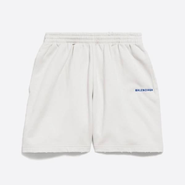 バレンシアガの文字刺繍入りショートパンツ、ホワイト