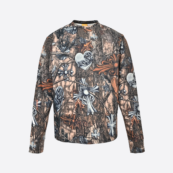 クロムハーツとナイキのコラボレーションによるオールオーバープリント長袖シャツ