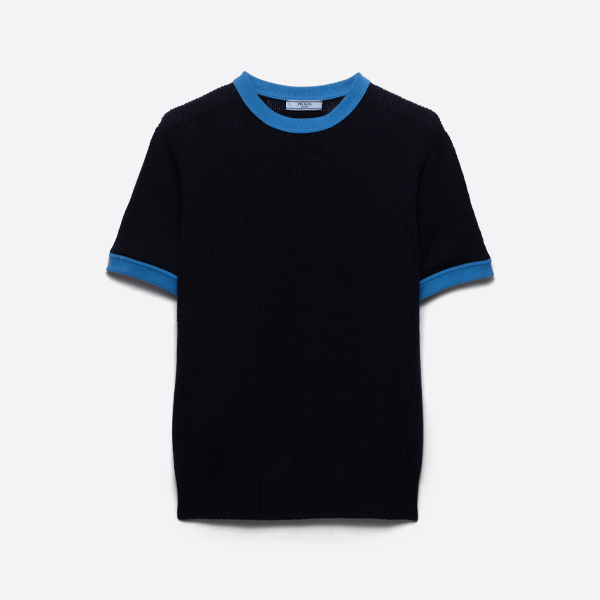 プラダのブラウンとブルーのカラーブロックニット半袖カシミヤセーター。