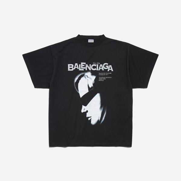 バレンシアガ クルーネックTシャツ