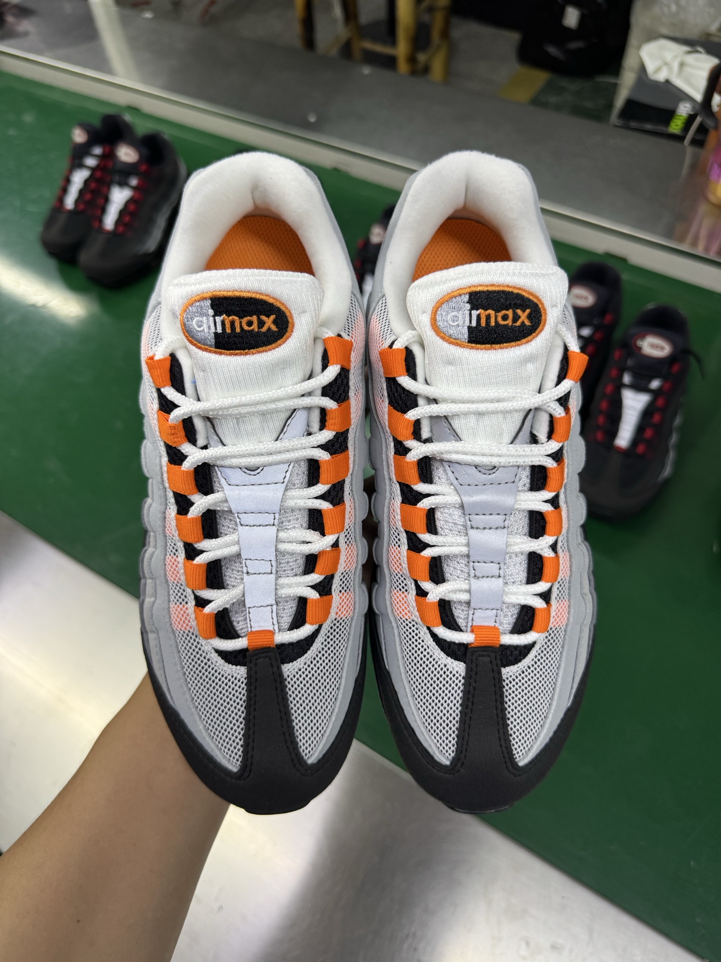 02.jpg