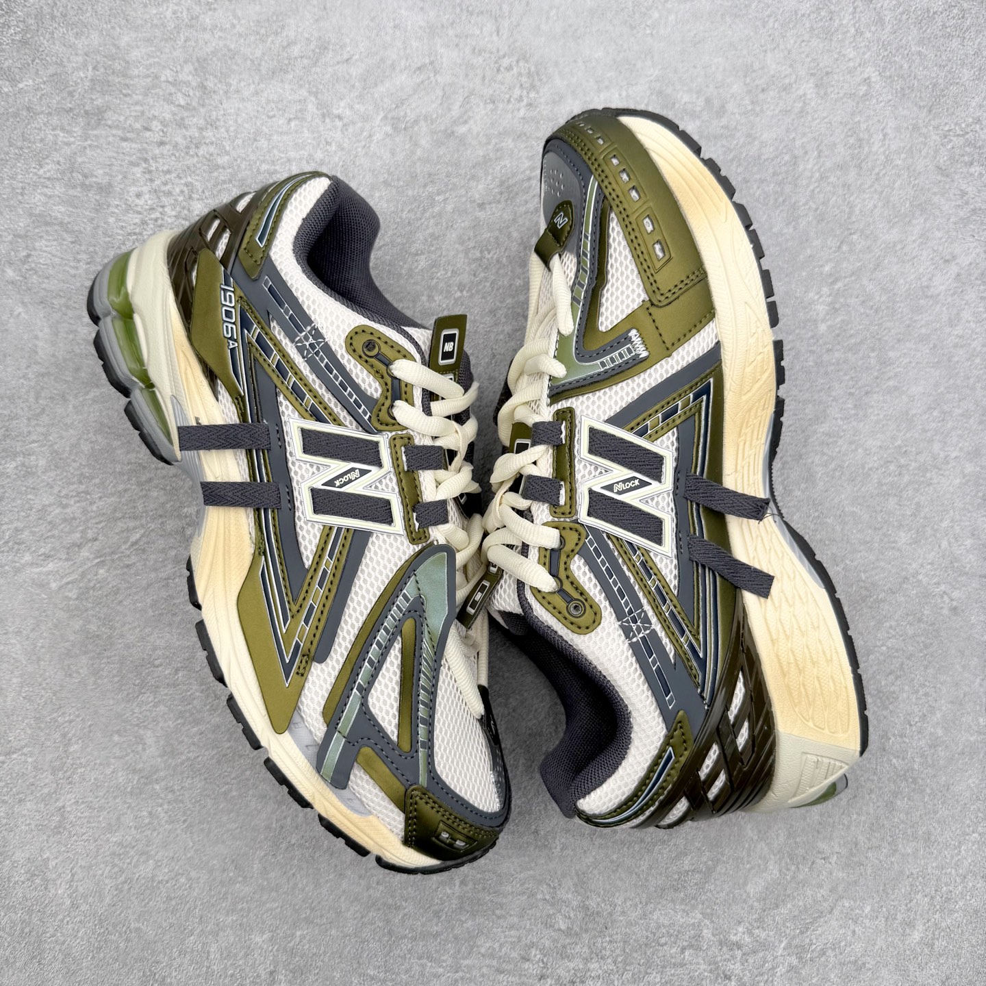 03.jpg