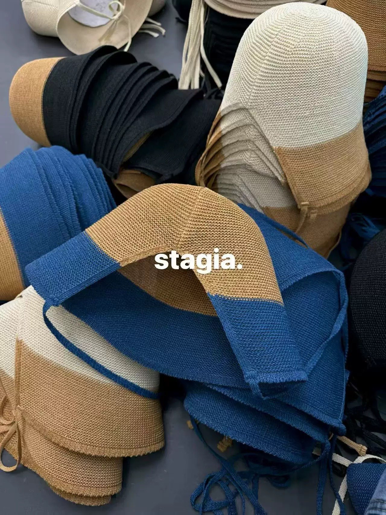 01.jpg