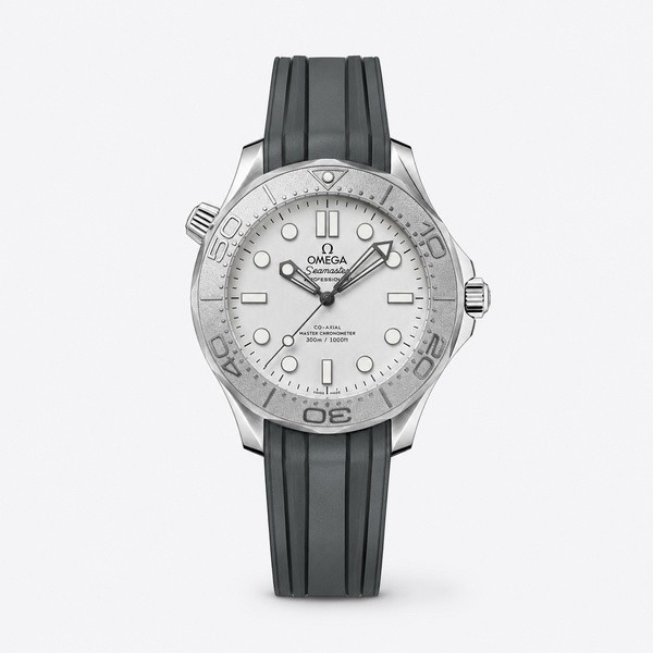 オメガ Seamaster Diver 300M 007エディション グレー ラバーストラップ 210.90.42.20.01.001