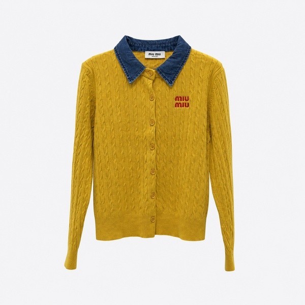 ミュウミュウ デニム襟 ケーブル編み 胸ロゴ カーディガン マスタード MMF04C