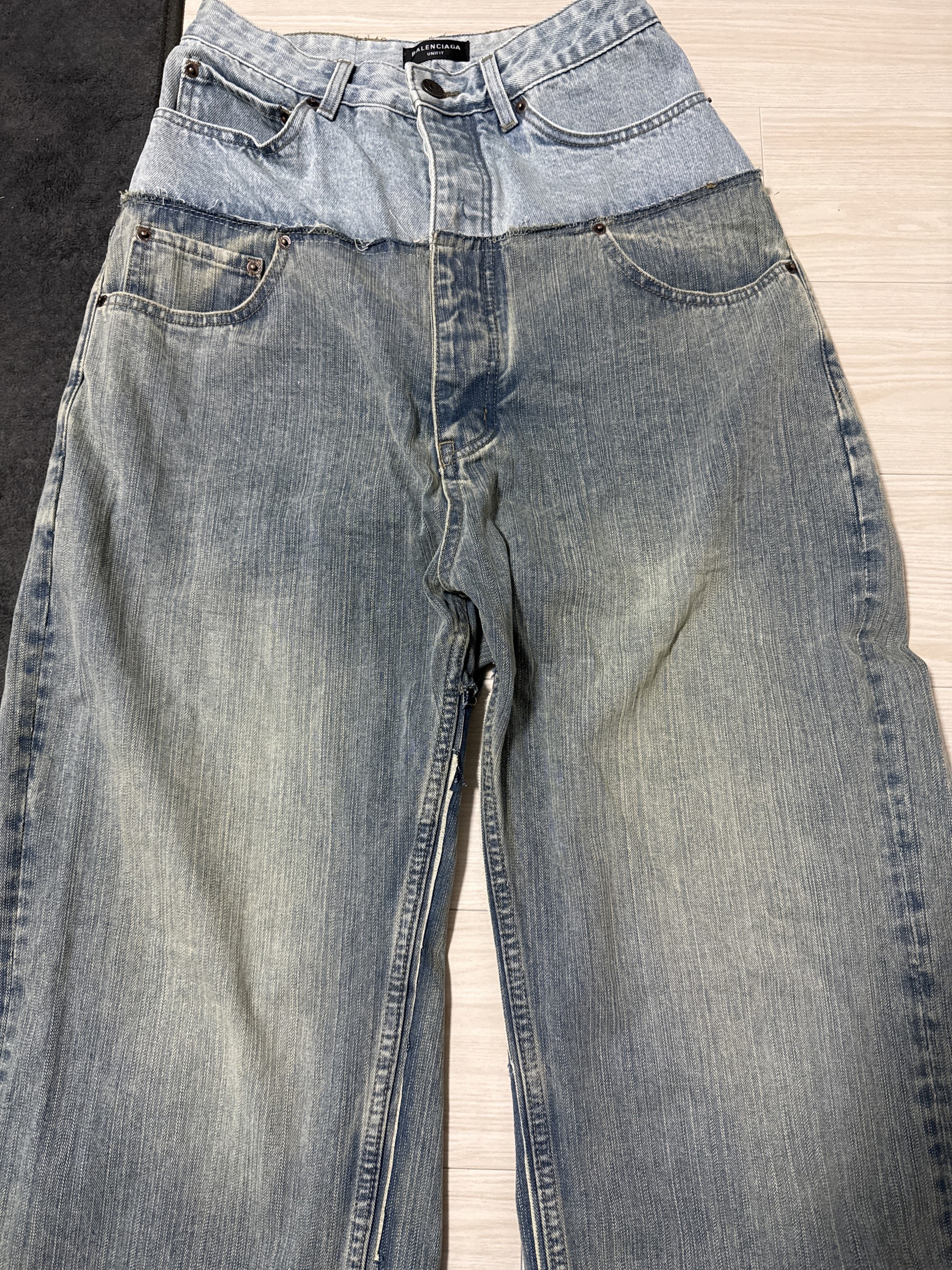 バレンシアガ 24Fw スプライスデニムパンツ