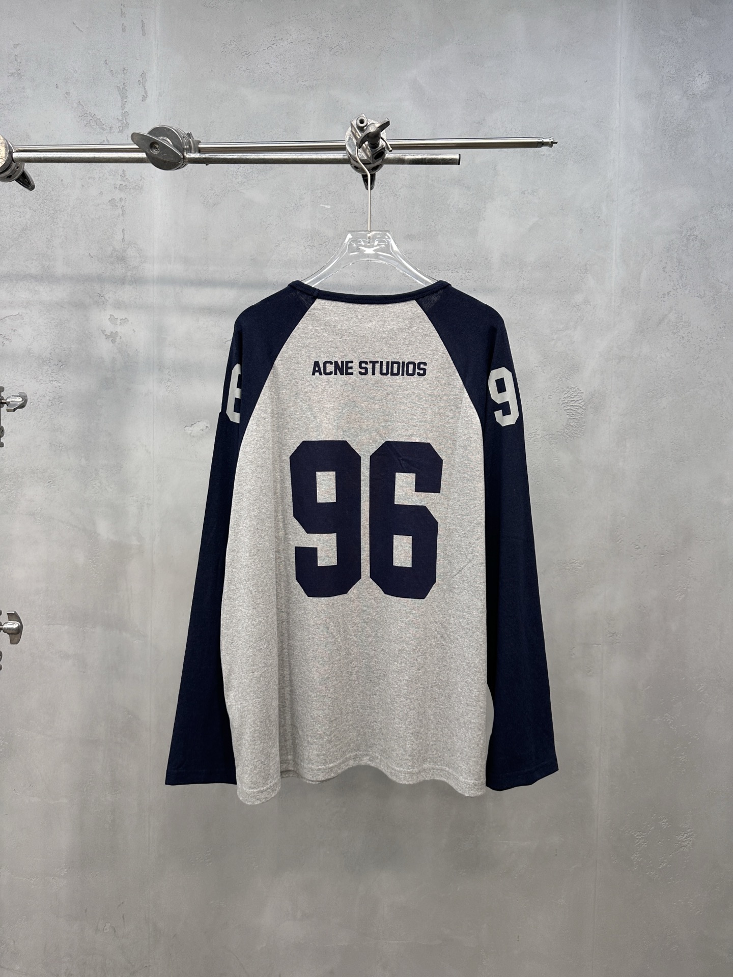アクネ ストゥディオズ カラーブロック ラグラン長袖Tシャツ グレー×ネイビー 詳細画像 3