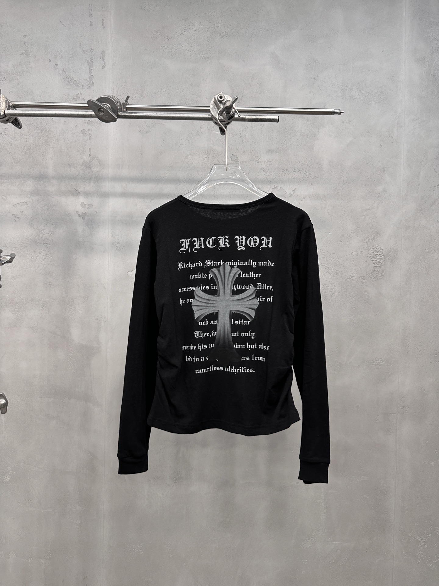 クロムハーツ スクロールロゴプリント ギャザー ロングスリーブTシャツ ブラック 詳細画像 3