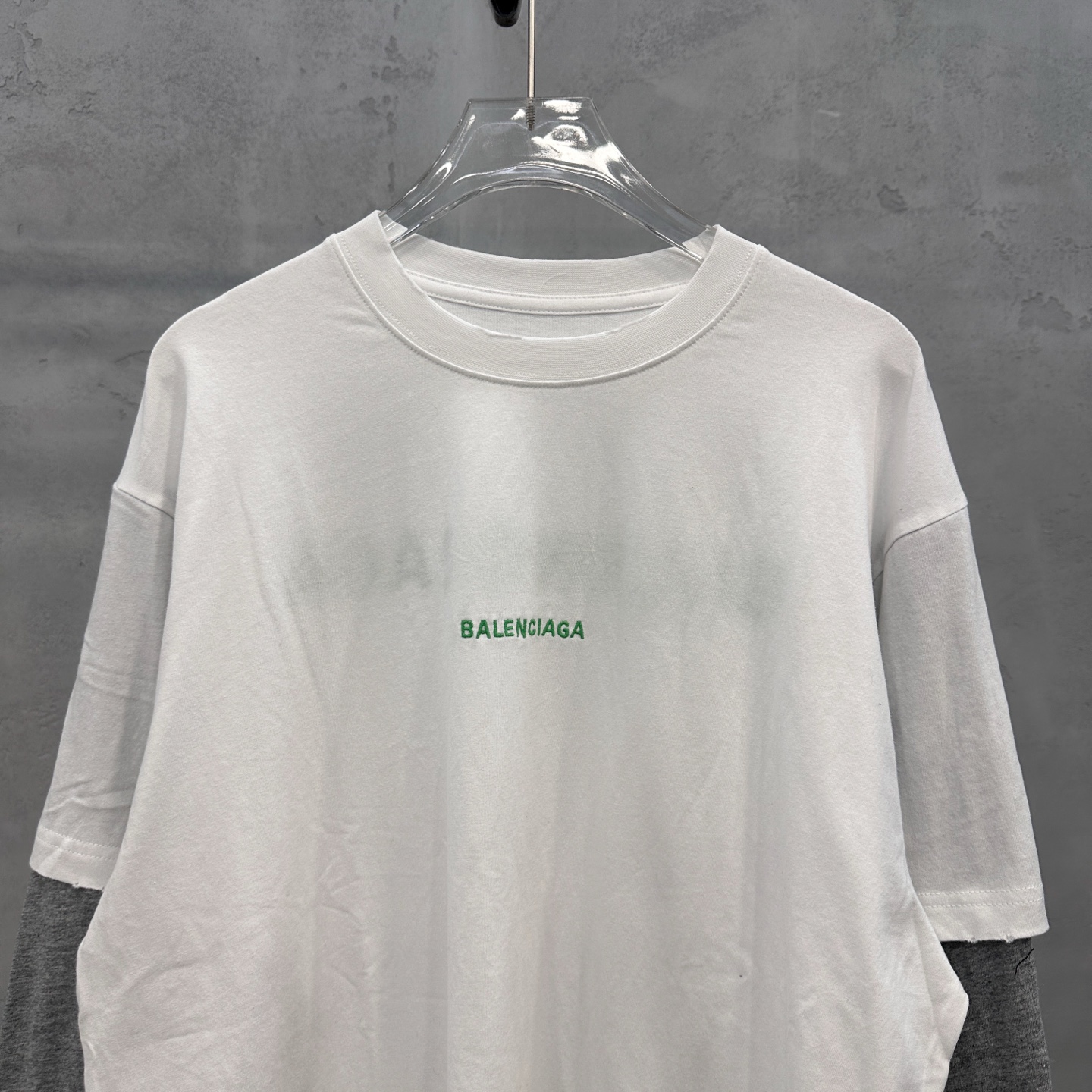フェイクレイヤード ダメージ刺繍長袖Tシャツ ホワイト×グレー 詳細画像 3