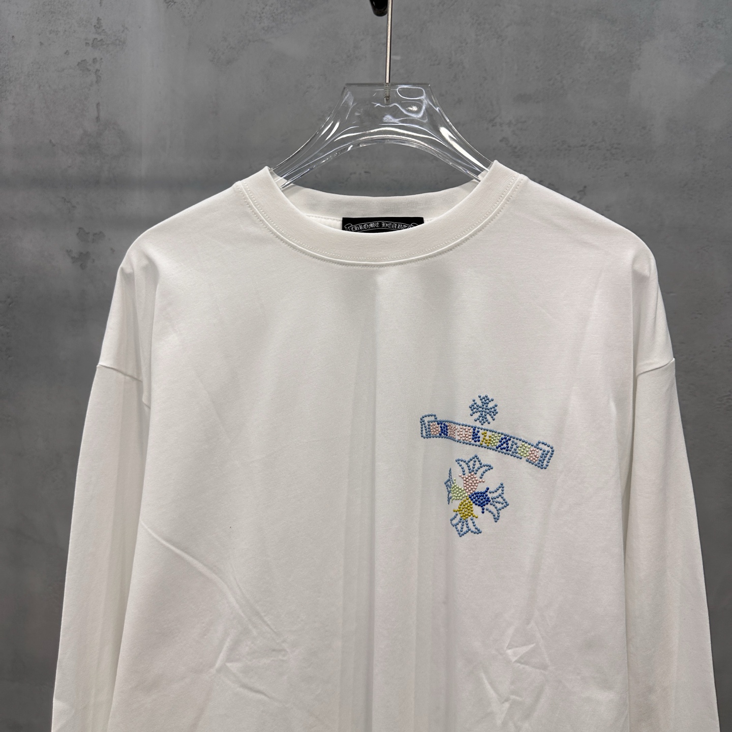 クロムハーツ フローラルクロス刺繍 長袖Tシャツ ホワイト 詳細画像 2