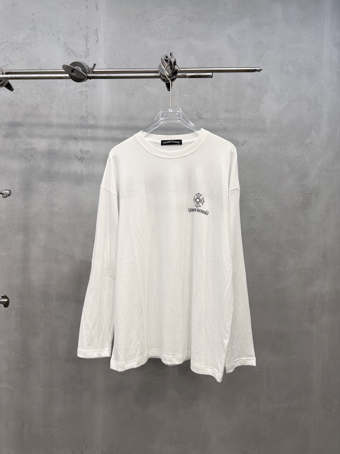 クロムハーツ ウォッシュ加工リネンコットン長袖Tシャツ ホワイト 詳細画像 1