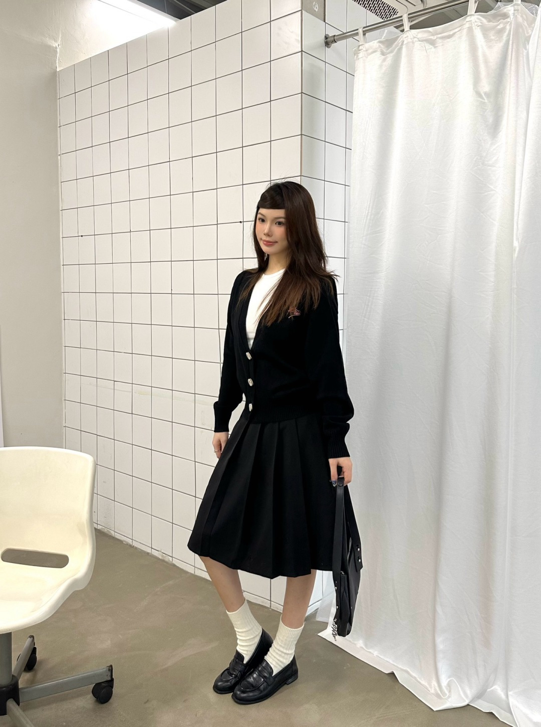 ルイ・ヴィトン パールボタン ニットカーディガン ブラック 詳細画像 2