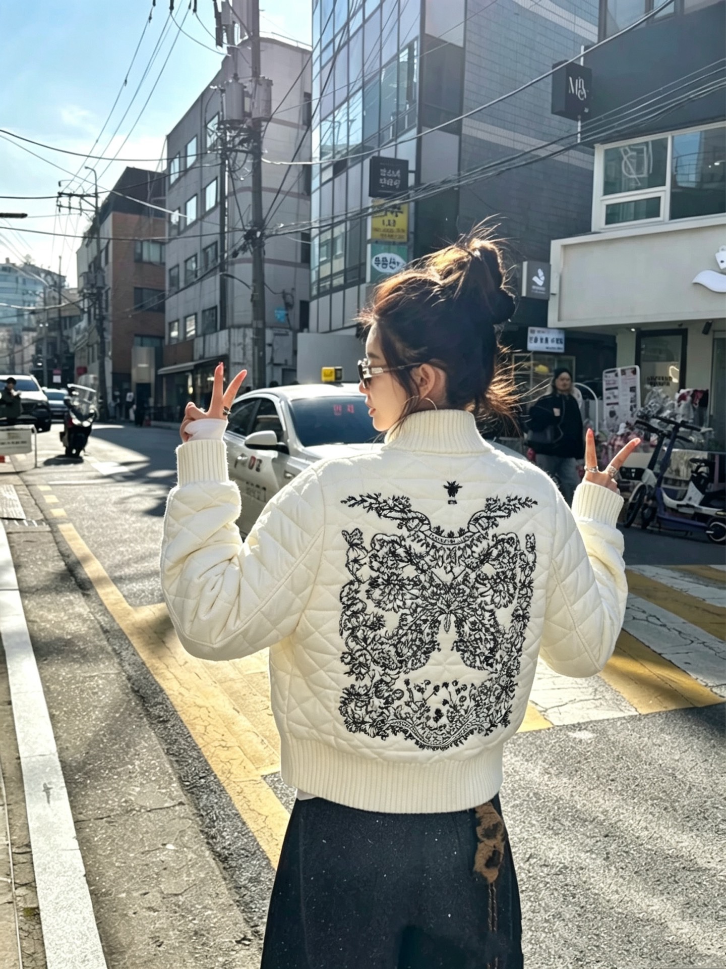 ディオール バックエンブロイダリージャケット ホワイト