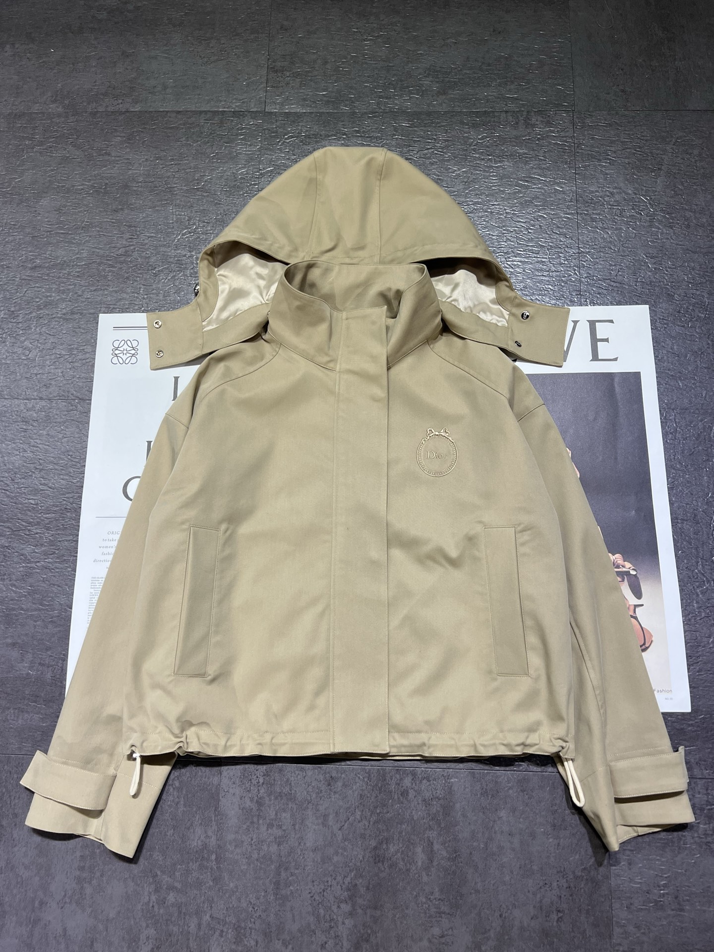 ディオール メダリオンフーデッドジャケット ベージュ 詳細画像 1