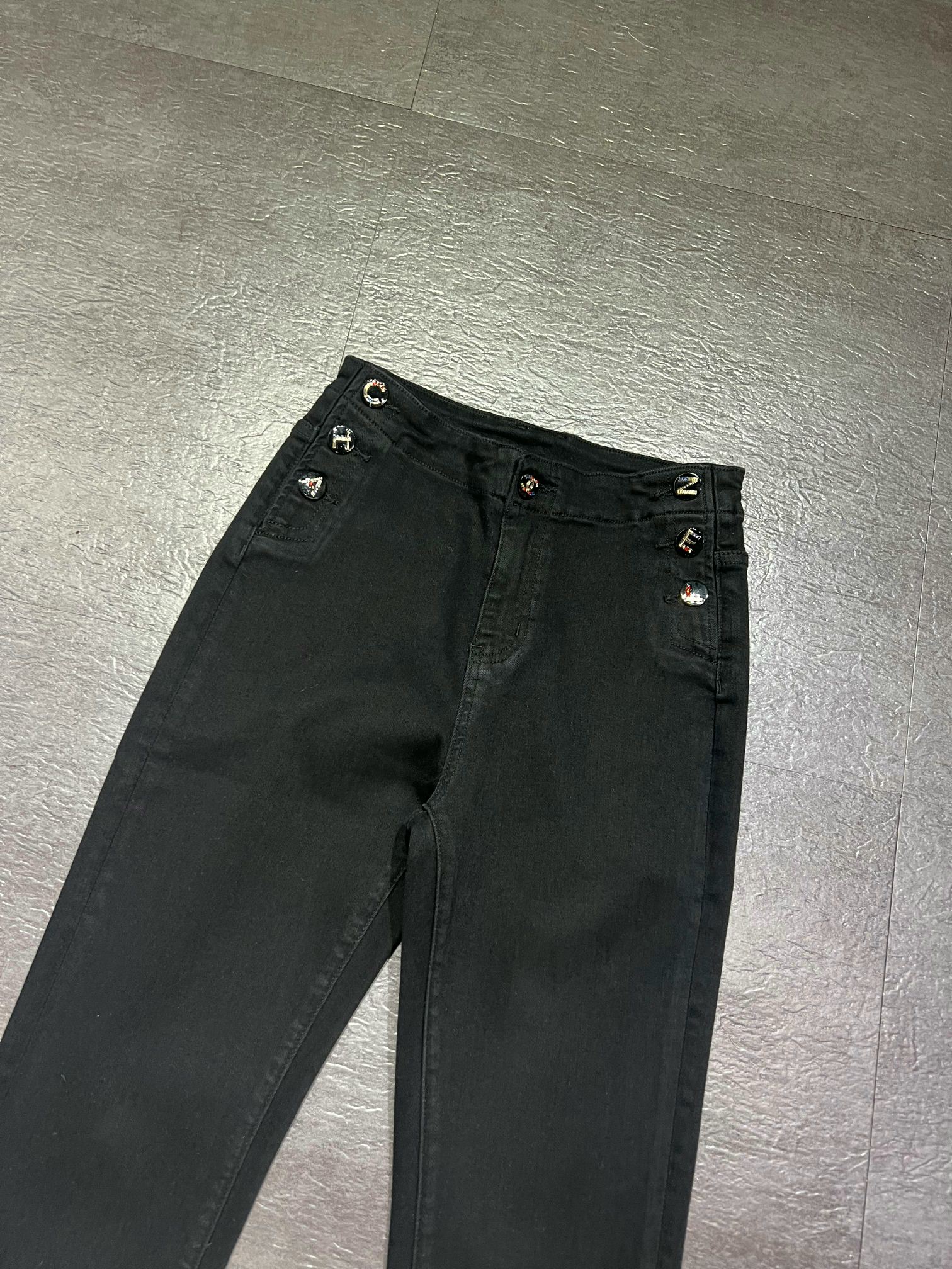 シャネル スキニークロップドパンツ ブラック 詳細画像 3