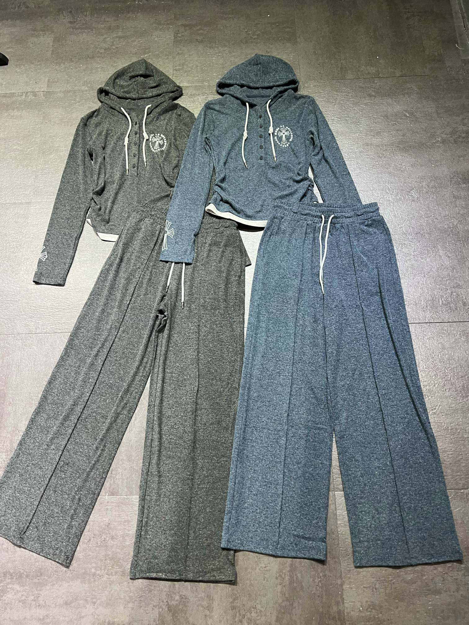 クロムハーツ フーデッドスウェットセットアップ チャコールグレー 詳細画像 1