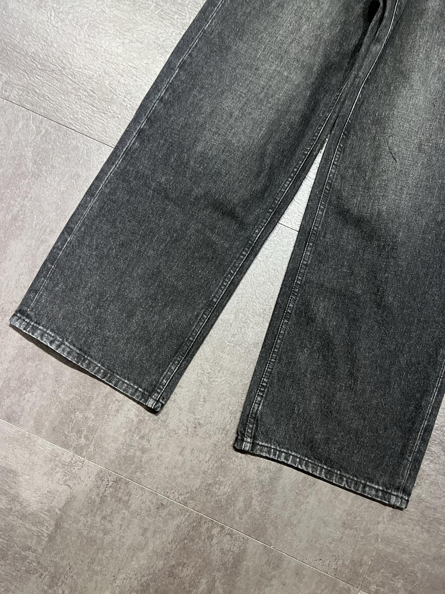 シャネル CCロゴ ワイドレッグ デニムパンツ ブラック 詳細画像 3