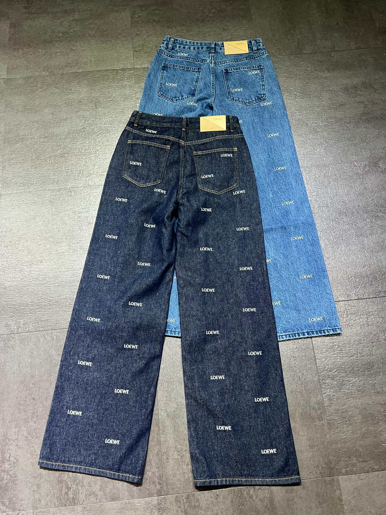 ロエベ ロゴ刺繍ストレートジーンズ 2色展開 詳細画像 2