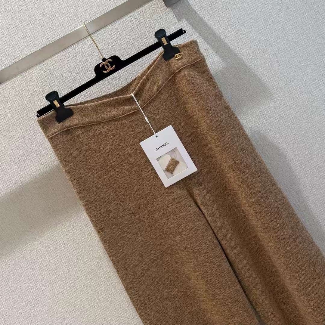 シャネル ニットベスト&パンツセット キャメル 詳細画像 3