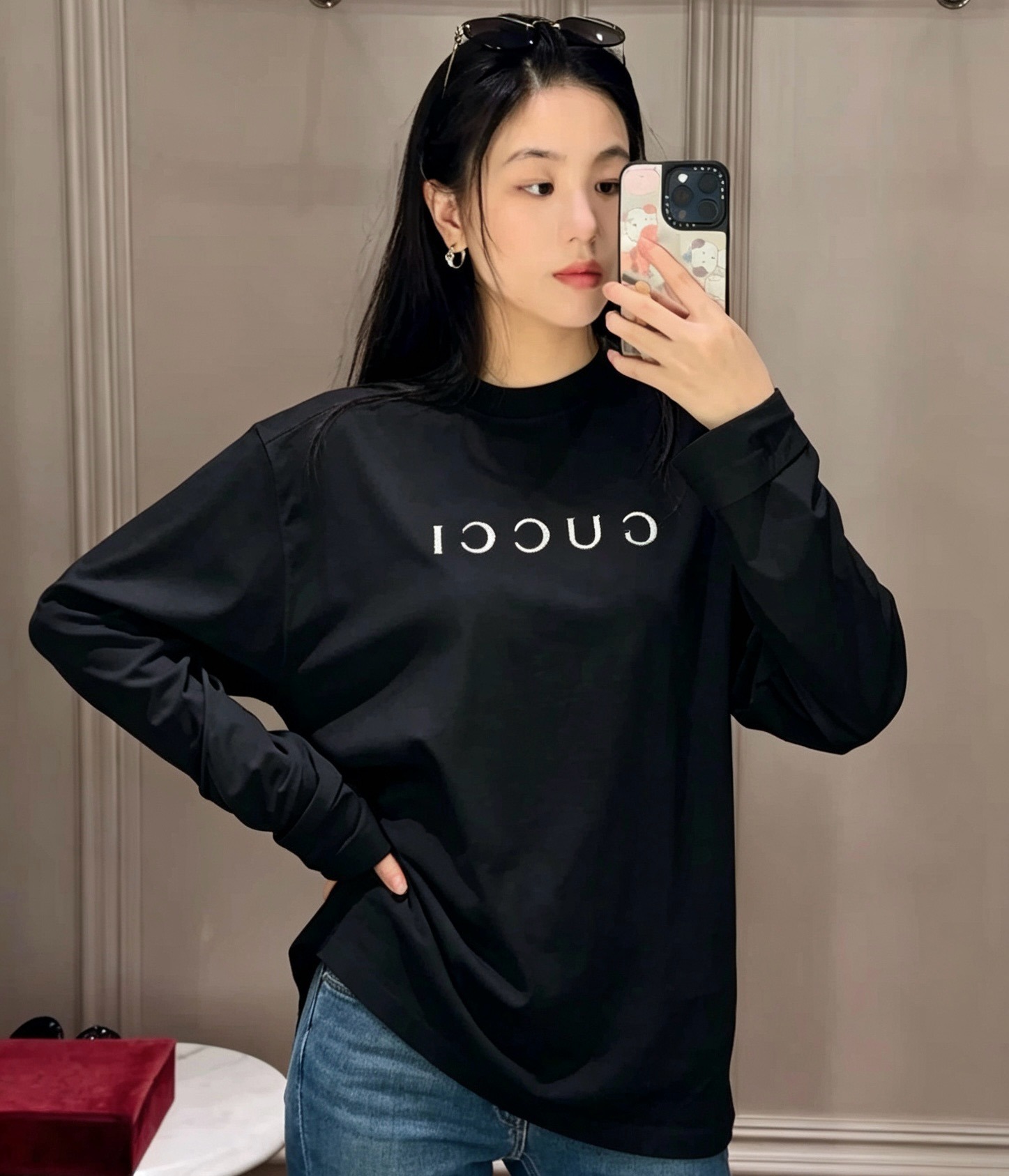 グッチ レターロゴプリント長袖Tシャツ ブラック