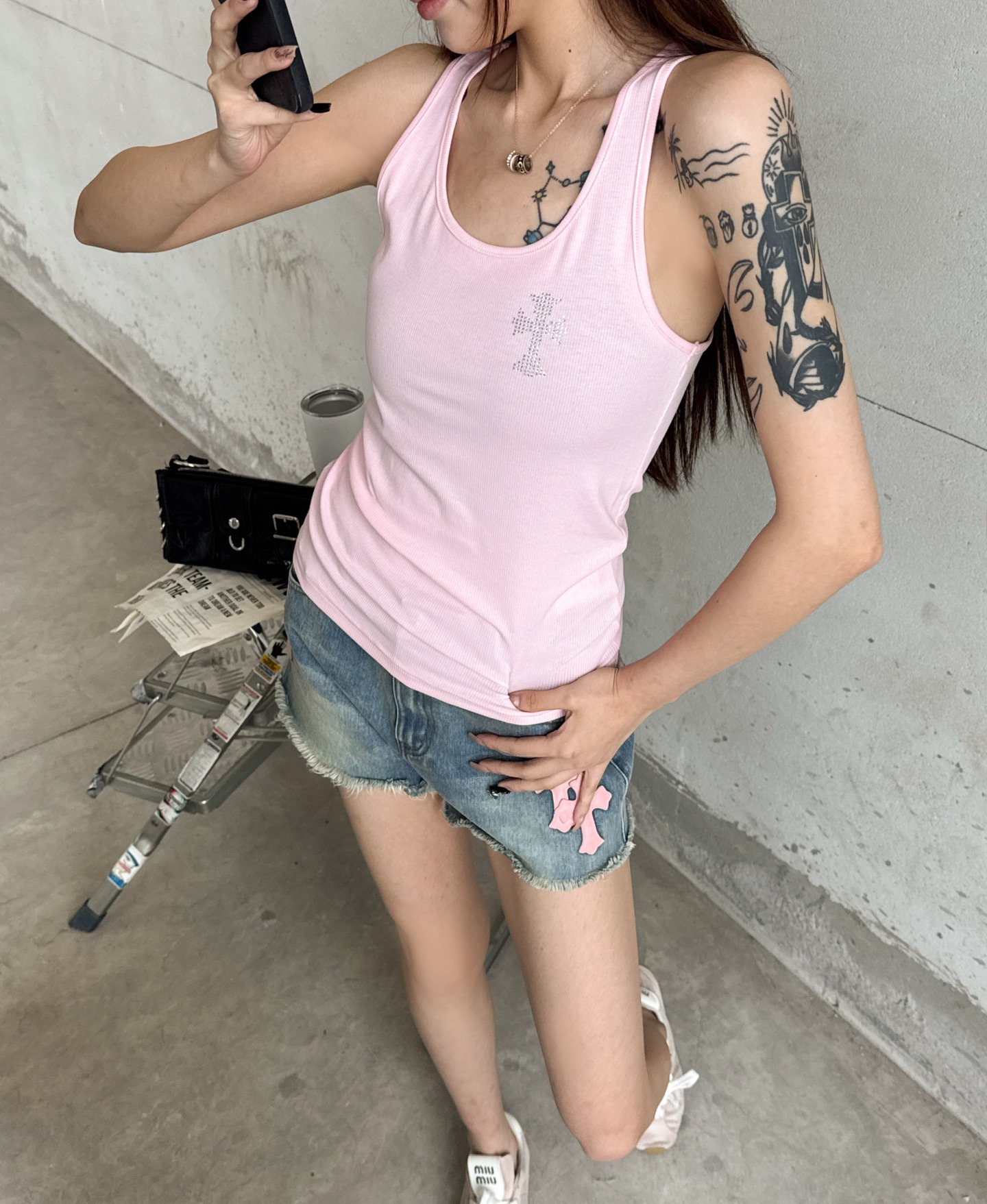クロムハーツ ラインストーンクロス タンクトップ ピンク
