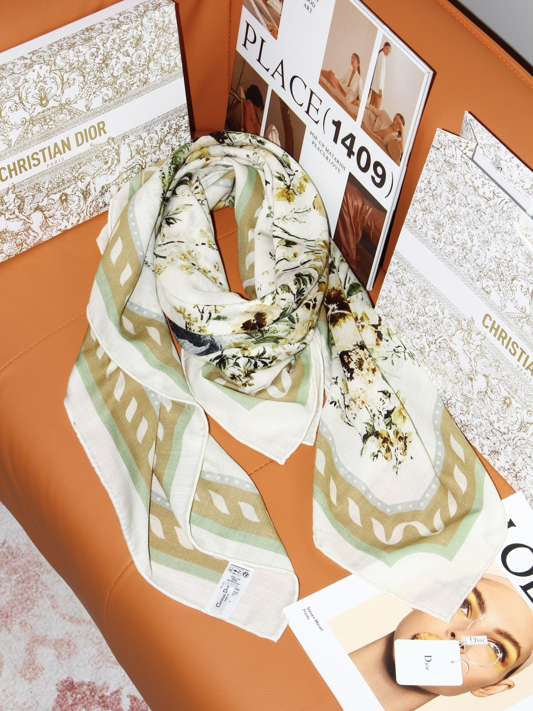 ディオール Dioriviera Floral Garden トワル ドゥ ジュイ シルクカシミヤ 140 スカーフ アイボリー/グリーン 詳細画像 3