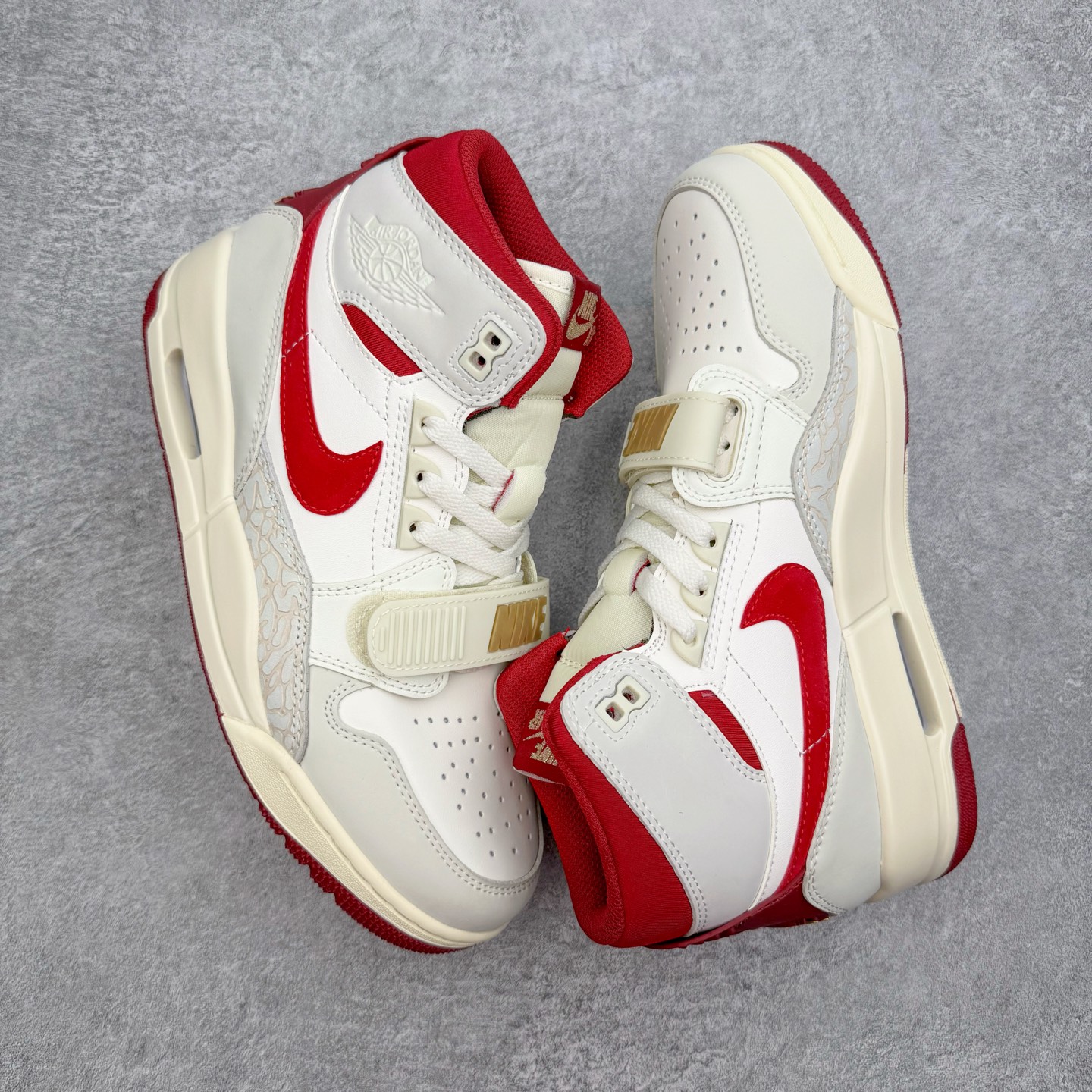 ナイキ Air Jordan レッド 詳細画像 3