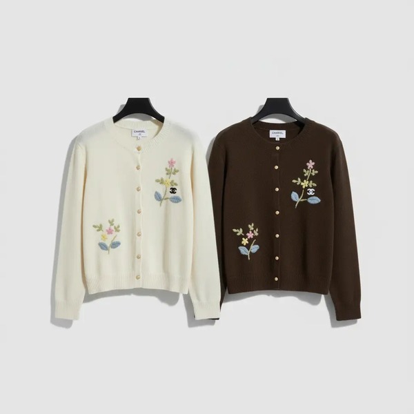 シャネル フローラル刺繍 丸首ニットカーディガン