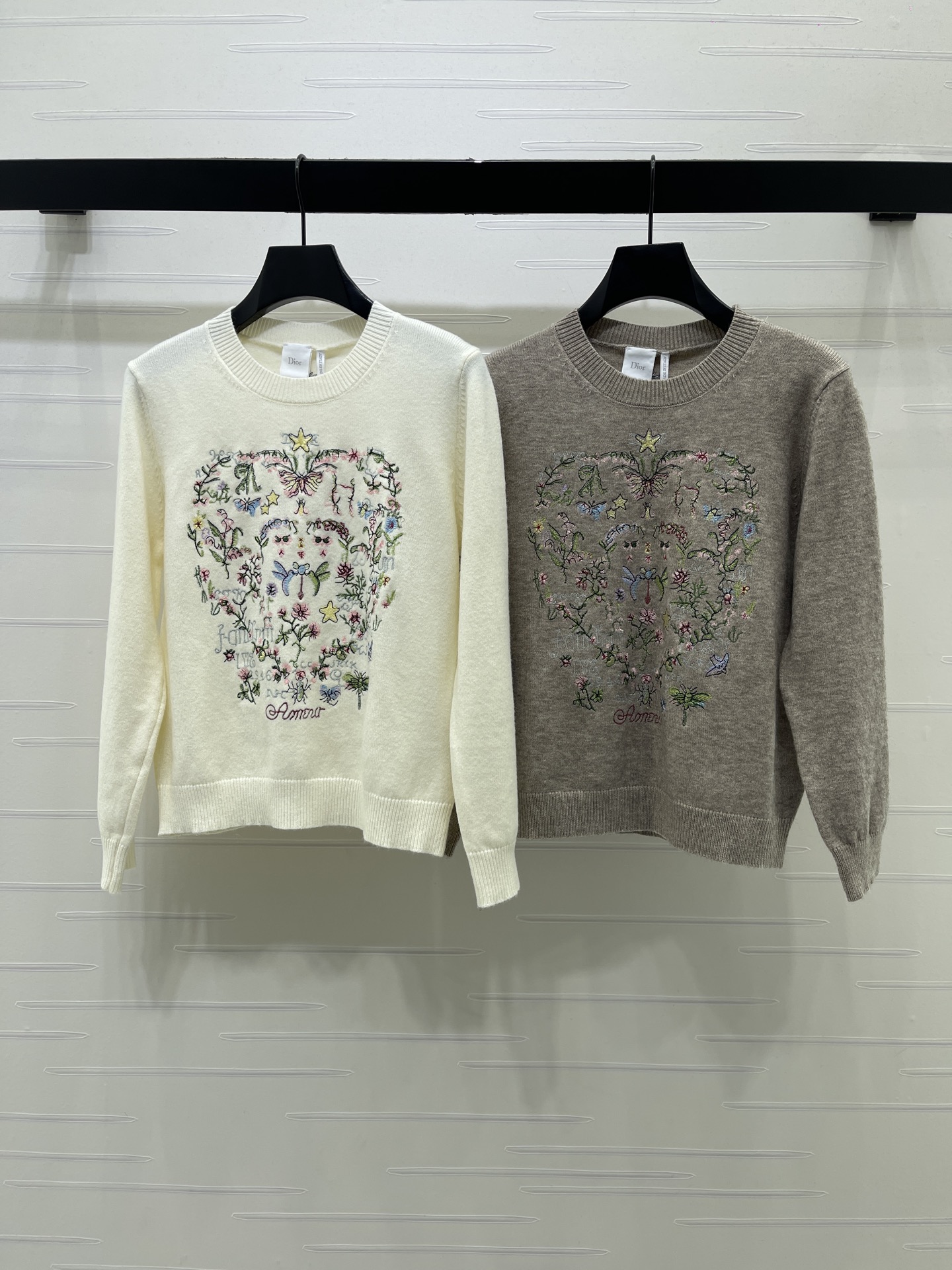 ディオール フローラル刺繍 クルーネックニットセーター アイボリー 詳細画像 1